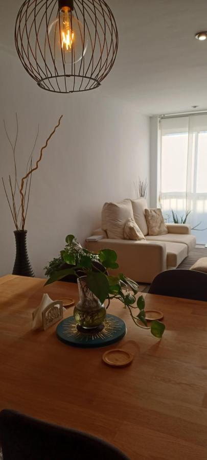 Apartamento Entero De Tres Habitaciones, Cerca De La Playa! Acogedor, Luminoso Y Tranquilo Malgrat de Mar Luaran gambar