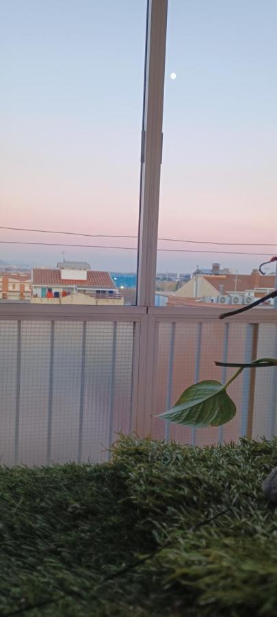 Apartamento Entero De Tres Habitaciones, Cerca De La Playa! Acogedor, Luminoso Y Tranquilo Malgrat de Mar Luaran gambar